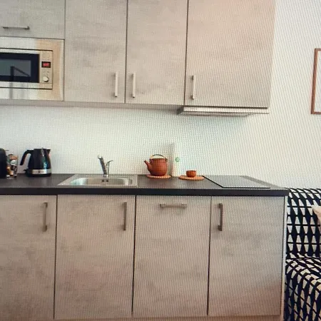 Oud-zuid Apartment Amsterdam